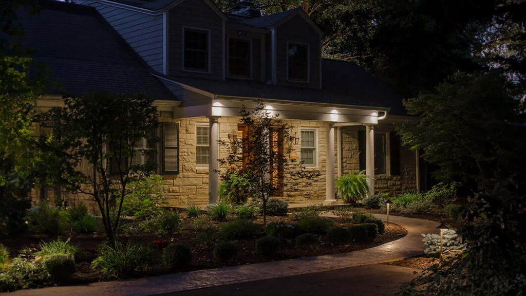 How to Improve Home Safety with Landscape Lighting - LeonLite