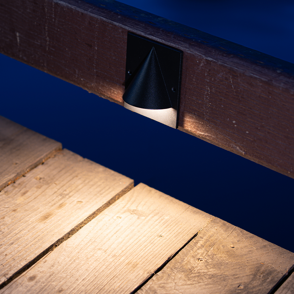 LeonLite® Vertebre Deck & Rail Light - Matte Black - Adjustable Color Temperature - LeonLite 6